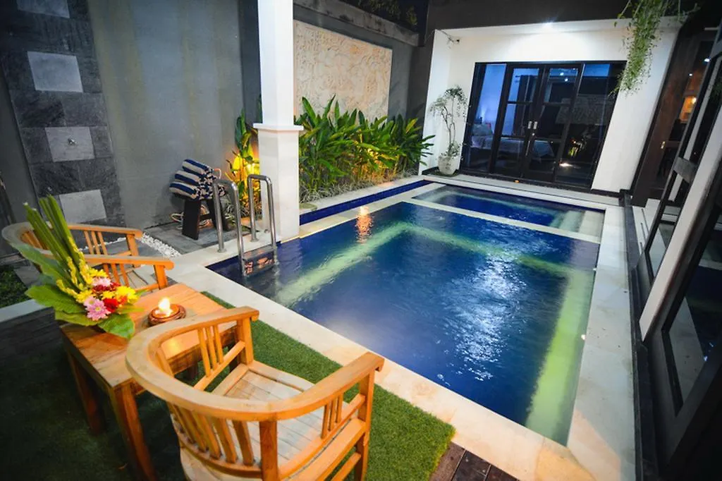 Villa Cinta Kelapa Legian   Legian (Bali)